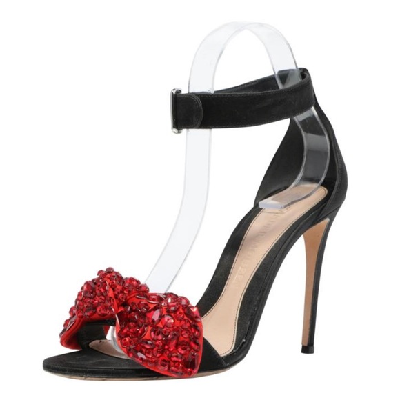 Brand new Alexander McQueen Heels - Picture 4 of 8